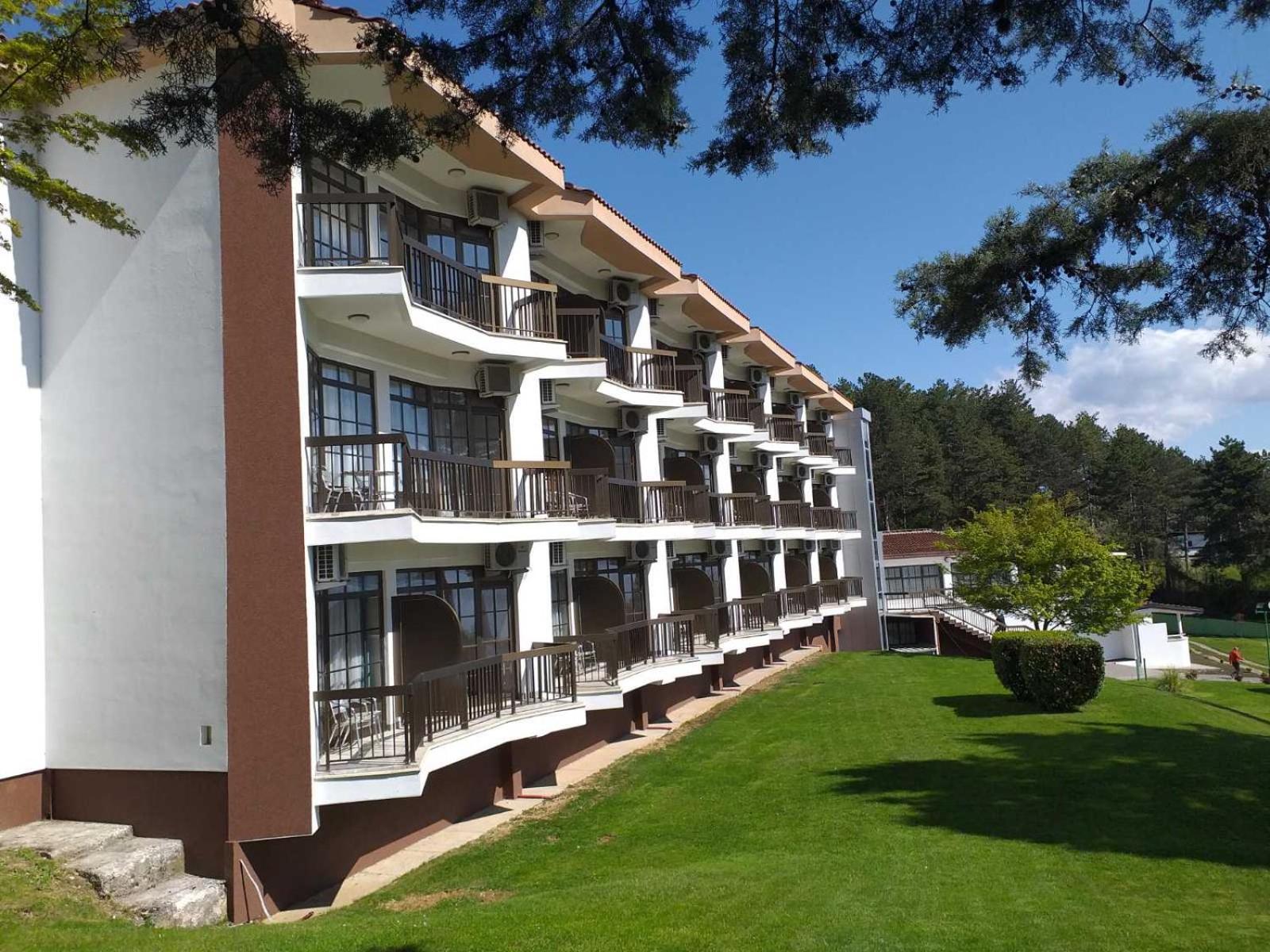 Hotel Makpetrol Struga Extérieur photo